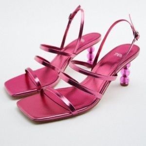 NWT Zara Pink Metallic Strappy Round Heels